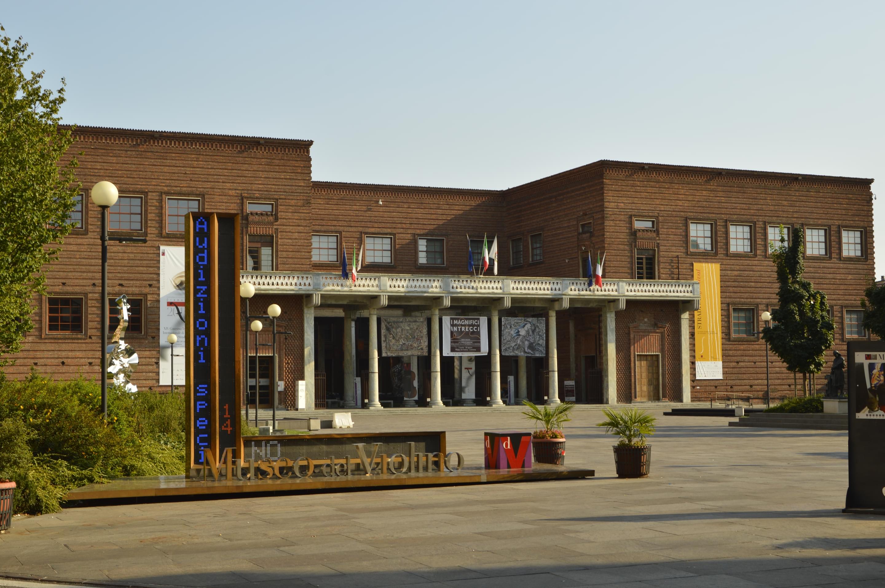 Violin Museum Cremona Overview