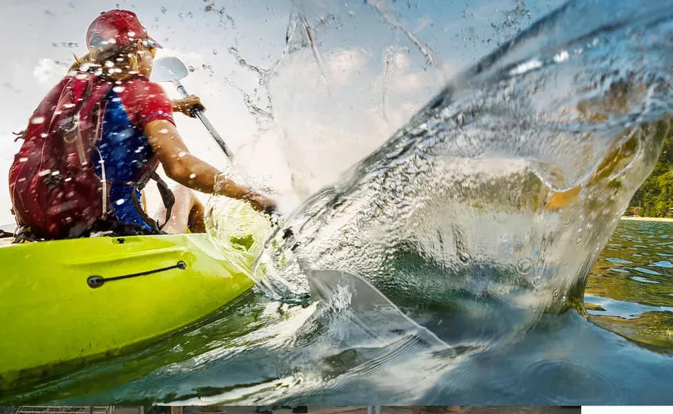 Kayaking On Lake Brienz