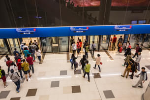 Travel in comfort between HKIA and Hong Kong City Center