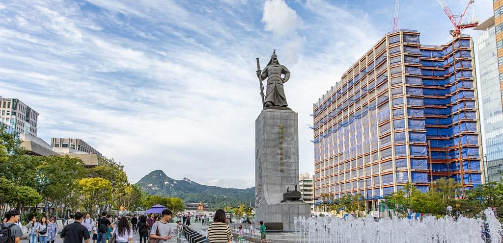 Statue of Admiral Yi Sun-sin Overview