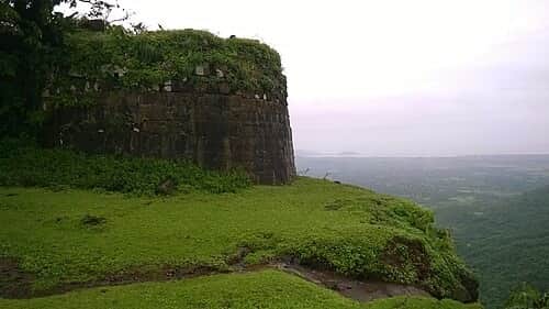 Explore the Summit Ruins & Shrines