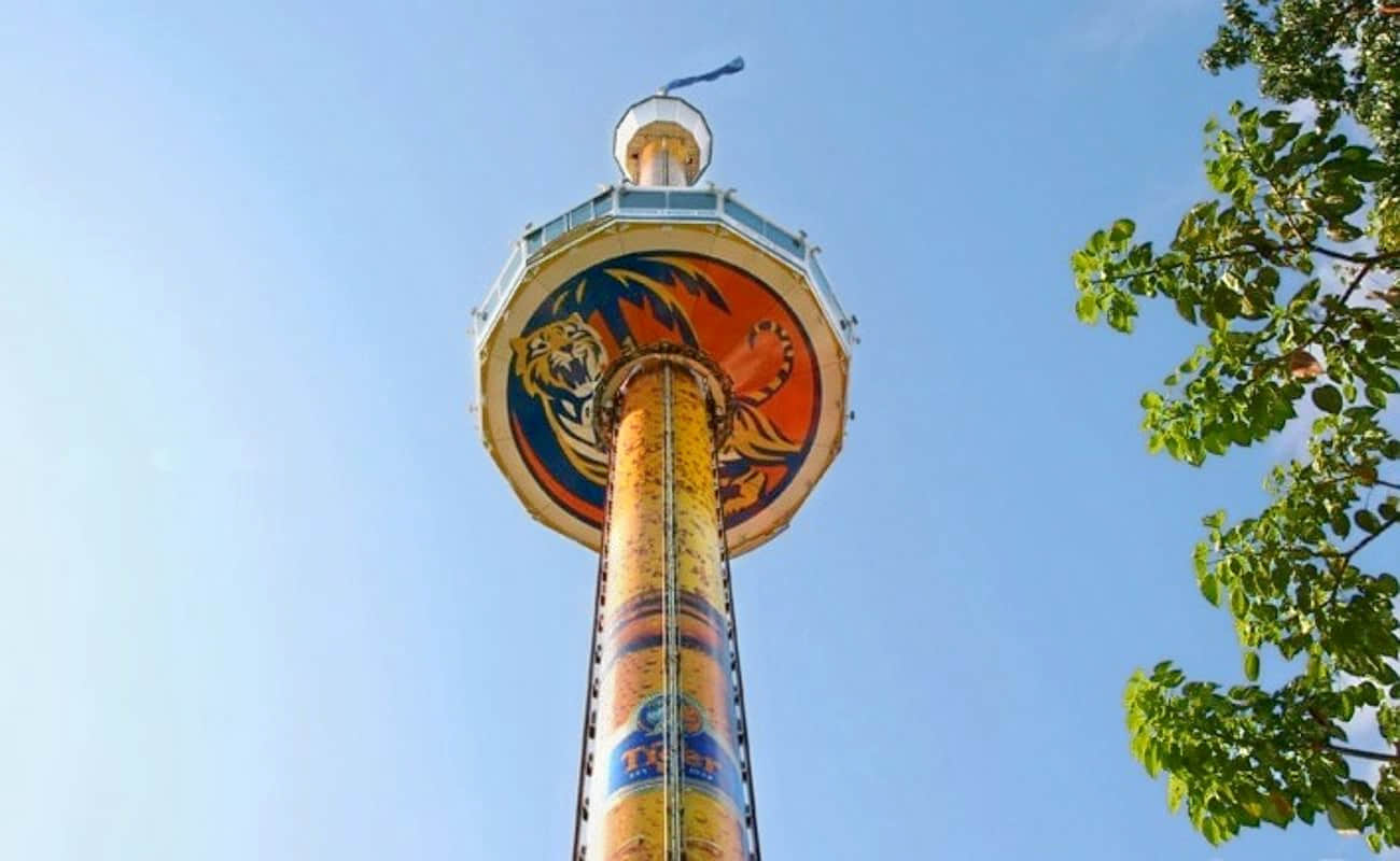 Tiger Sky Tower, <em>Singapore</em>