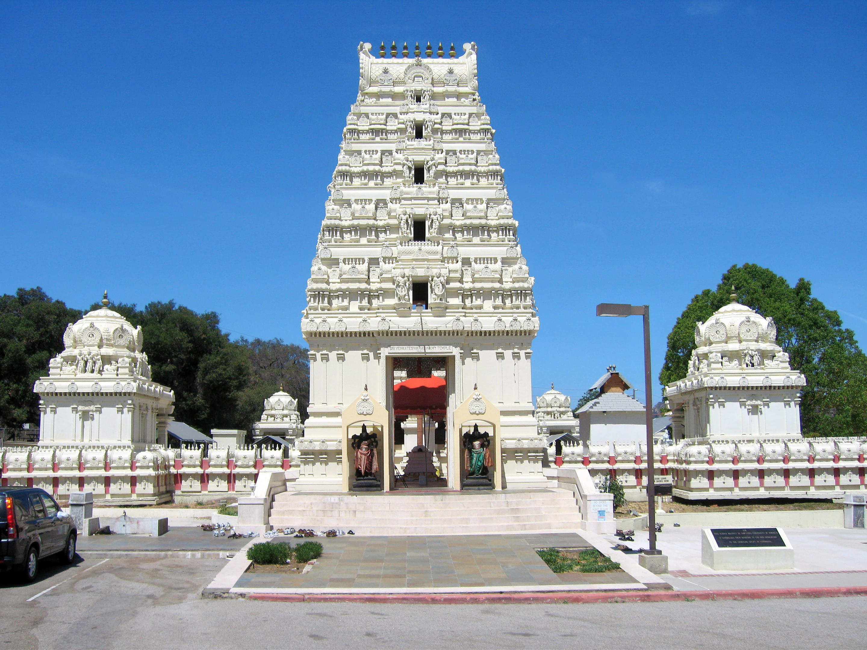 Hindu Temple Overview