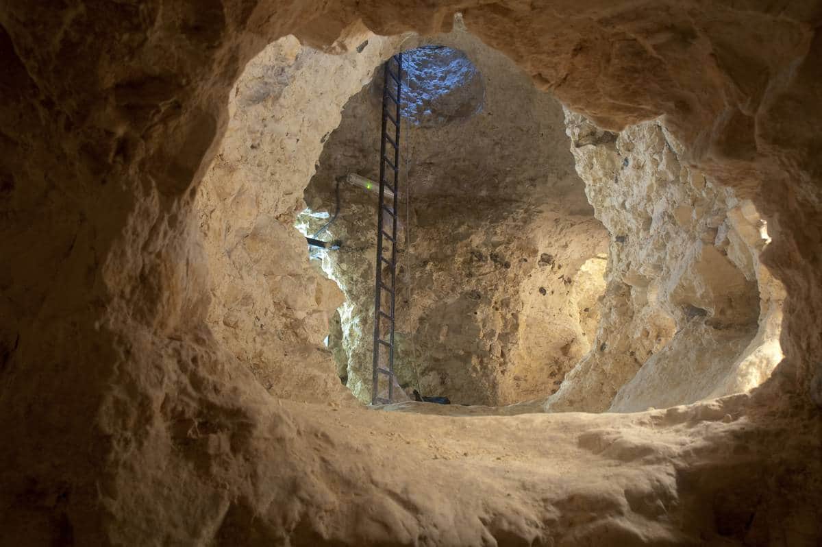 Neolithic Flint Mines, <em>Mons</em>