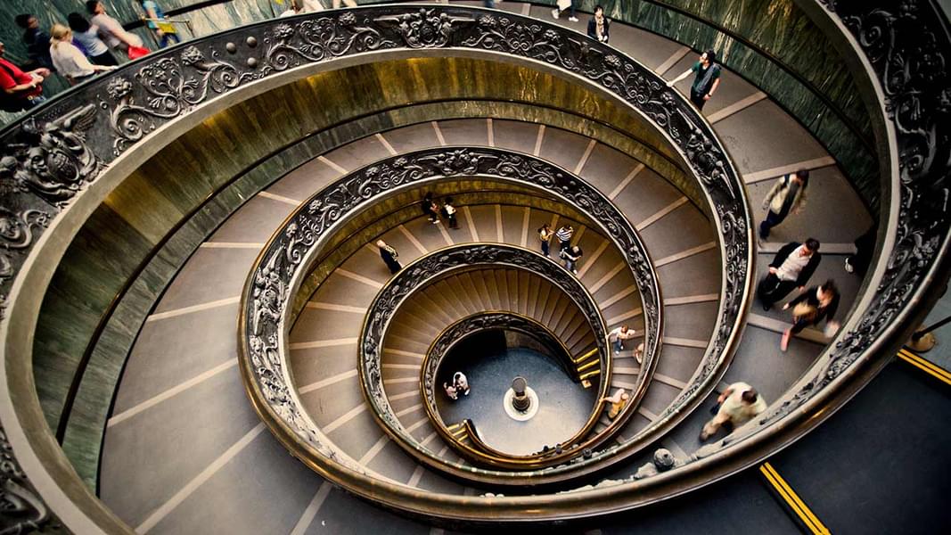 Witness the amazing architecture of Bramante staircase