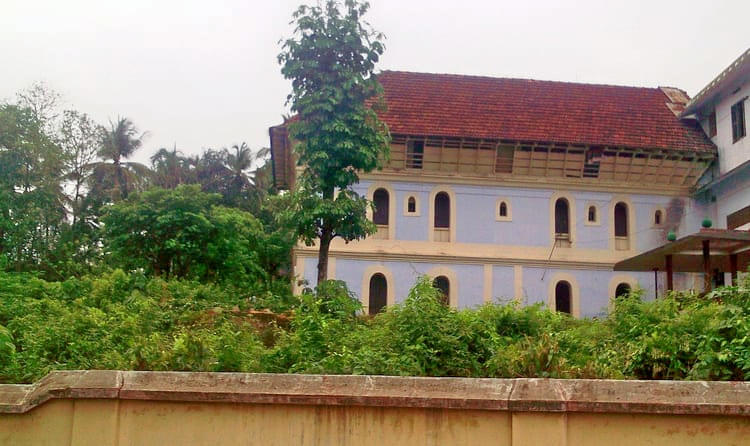 Pazhayangadi Mosque