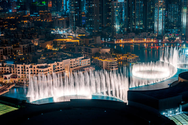 Witness the Spellbinding Dubai Fountain