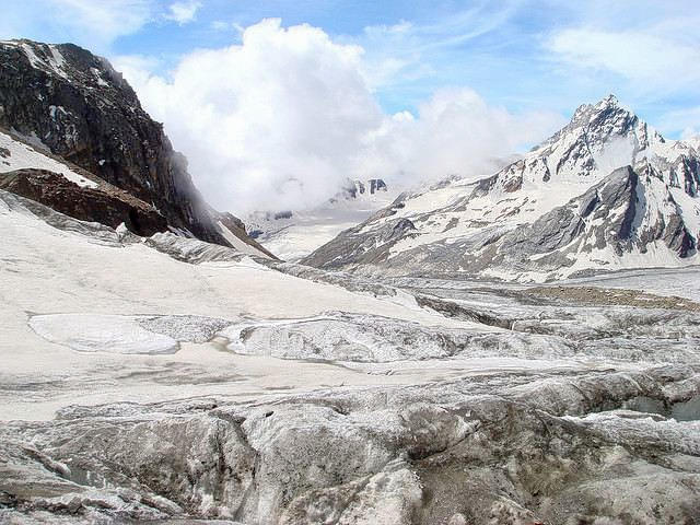 Khatling Glacier Trek Overview