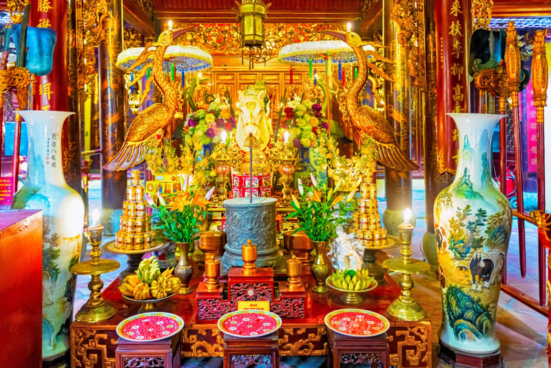 Bach Ma Temple is the oldest temple in Hanoi, dating back to the 11th century