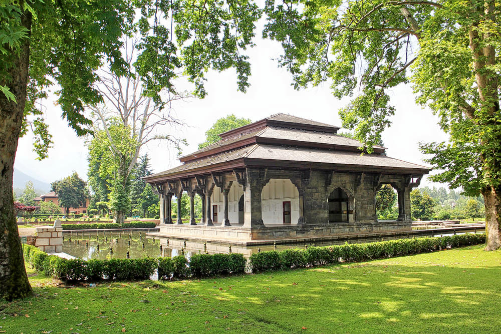 Shalimar Bagh Mughal Garden Overview