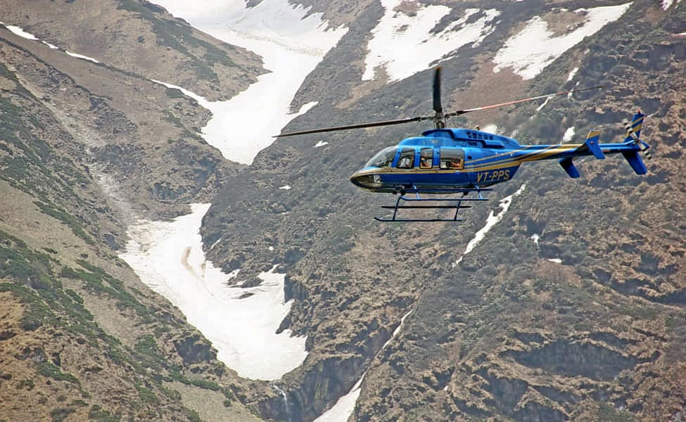 Dehradun To Badrinath Helicopter Image
