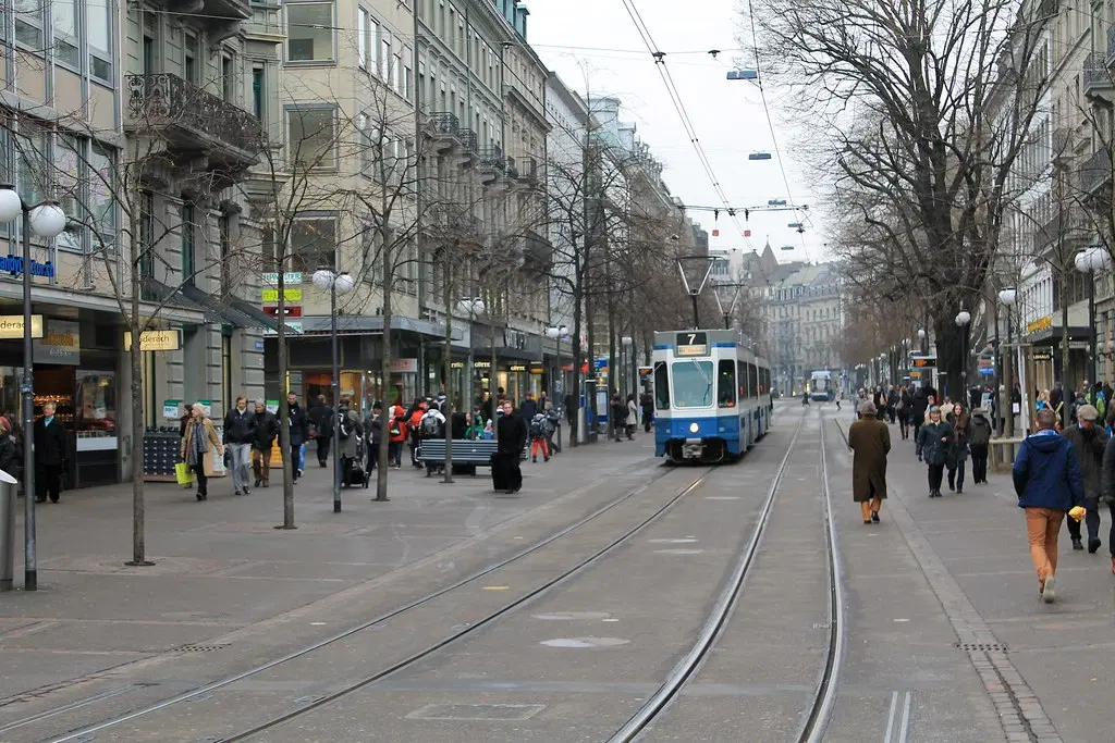 Visit Bahnhofstrasse