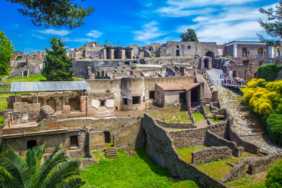 Visit Pompeii, a world-renowned archaeological marvel & a tapestry of Roman life 