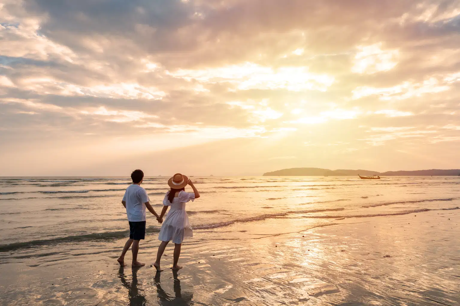 Romantic Kerala Trails with FREE Kundala Lake Visit