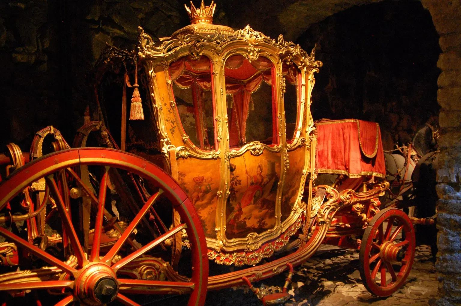 Visit the Treasury (Skattkammaren)