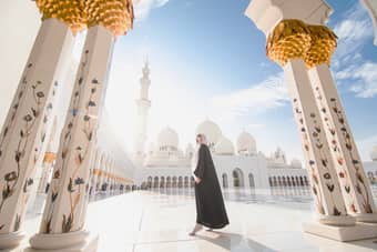 Girl in the Sheikh Zayed Grand Mosque