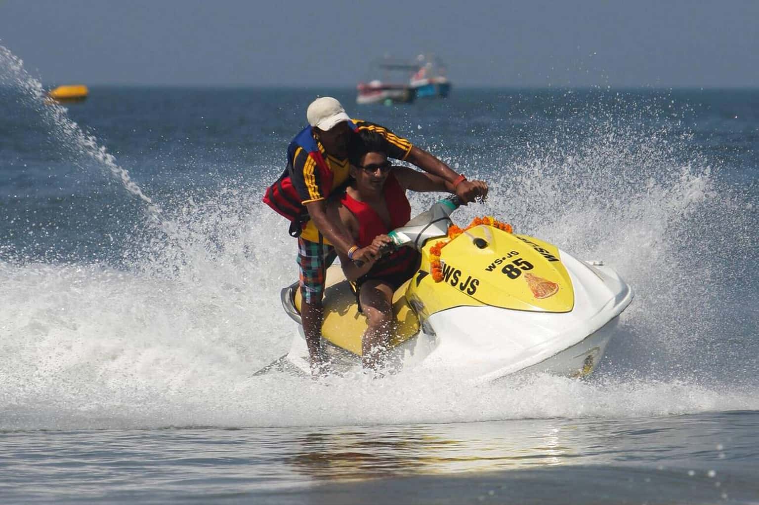 Jet Ski in Goa at Calangute Beach