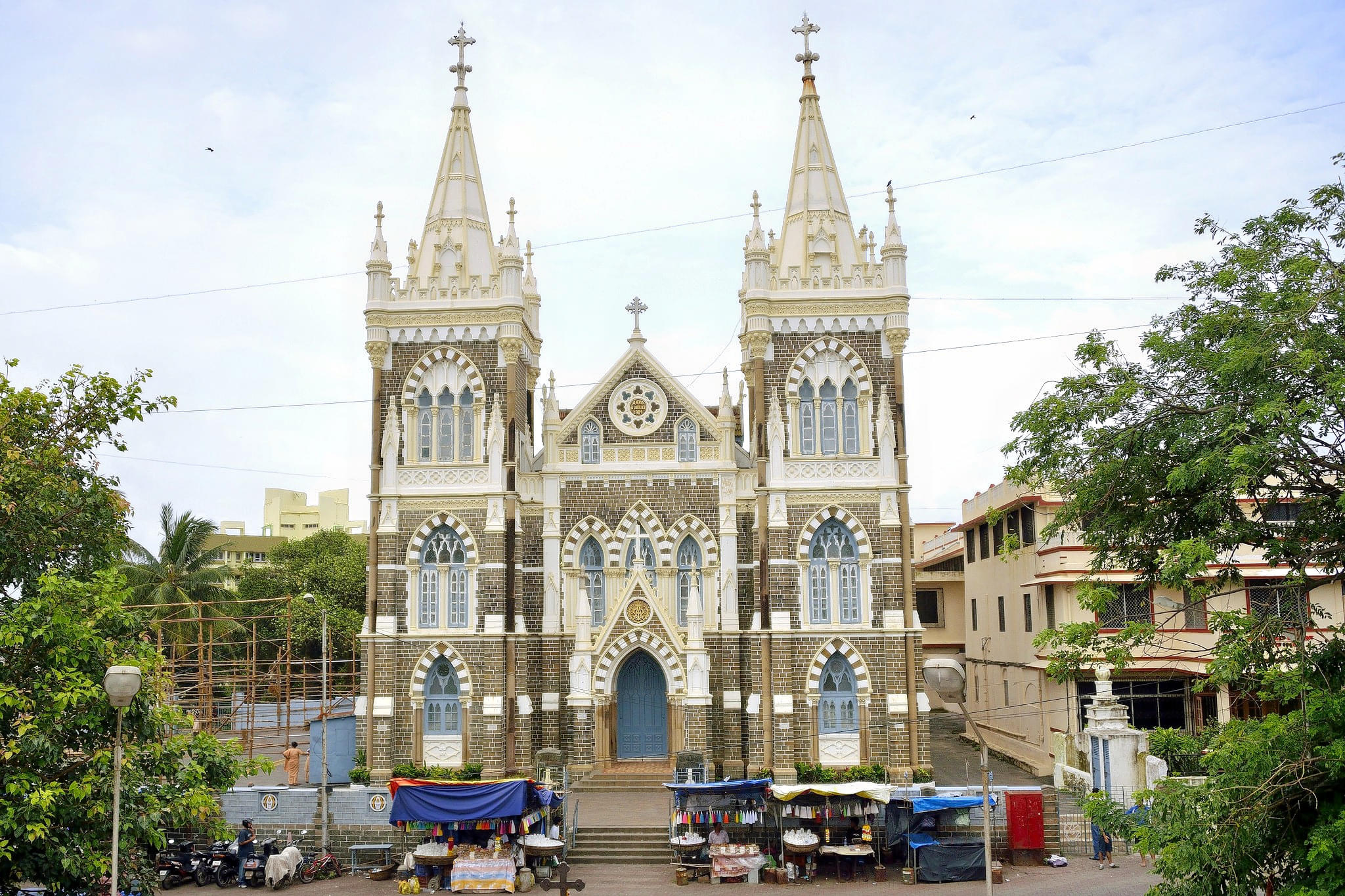 Basilica Of Our Lady Of The Mount, Bandra Overview