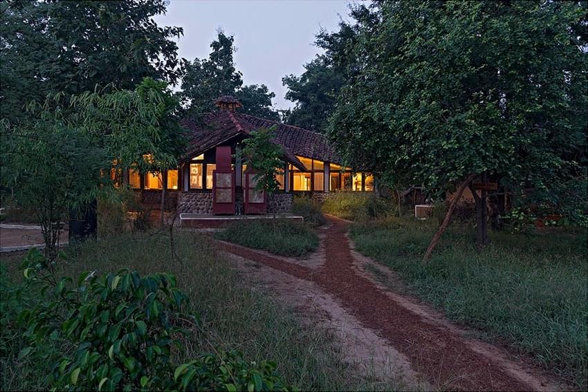 Reni Pani Jungle Lodge Image