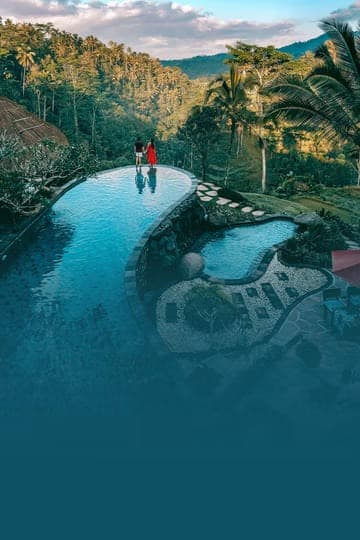 Celebrate Love in Bali | Free Vintage Car Tour & Photoshoot