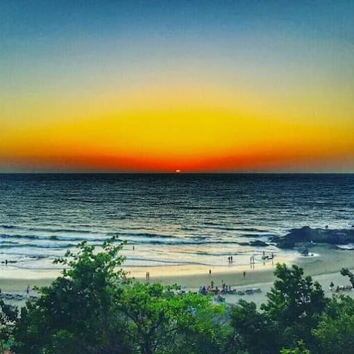 Start at sunset on the terrace