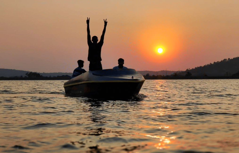Speed Boat Ride in Kanva, Ramanagara