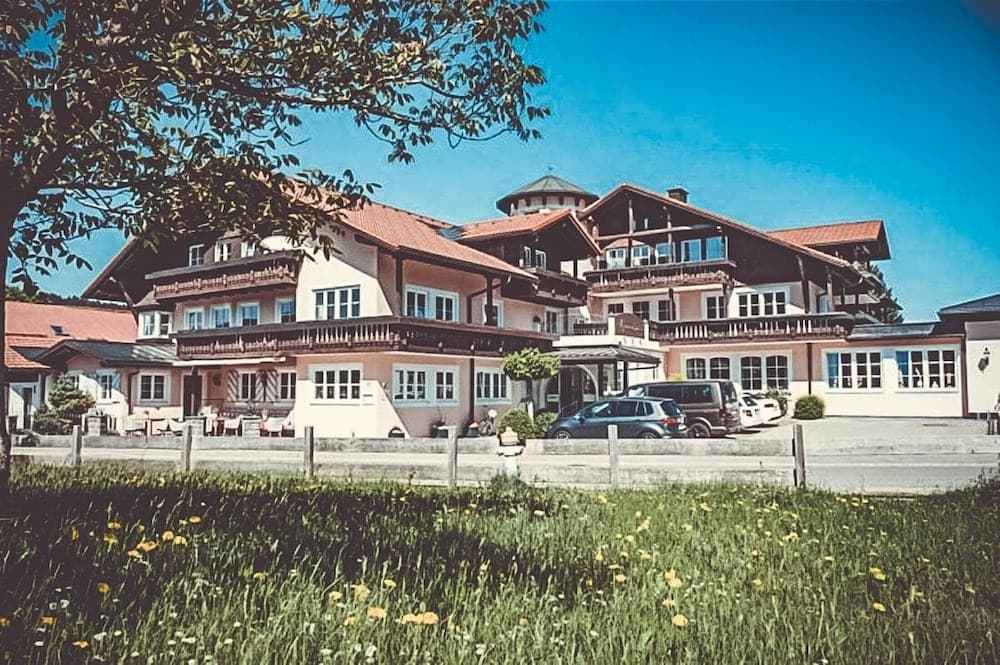 Hotel Alpenkonig