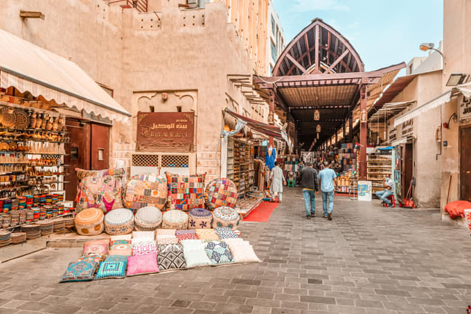 Enjoy Shopping at Markets in Dubai 