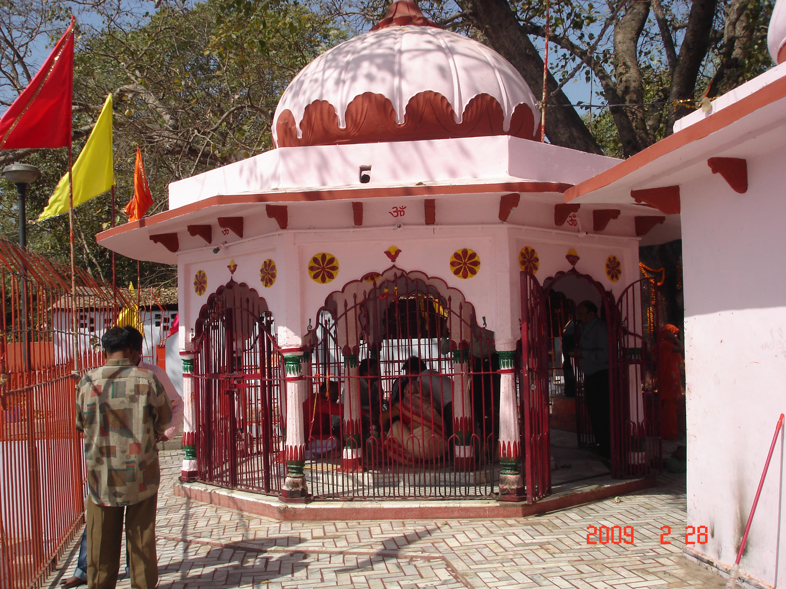 Mankameshwar Temple Overview