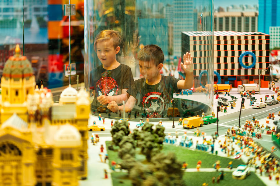 Admire the miniature of Melbourne city at Legoland Discovery Centre with your kids.