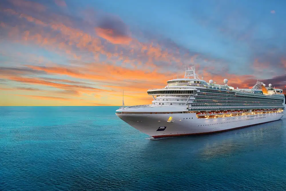 Mumbai to Dubai Cruise Package