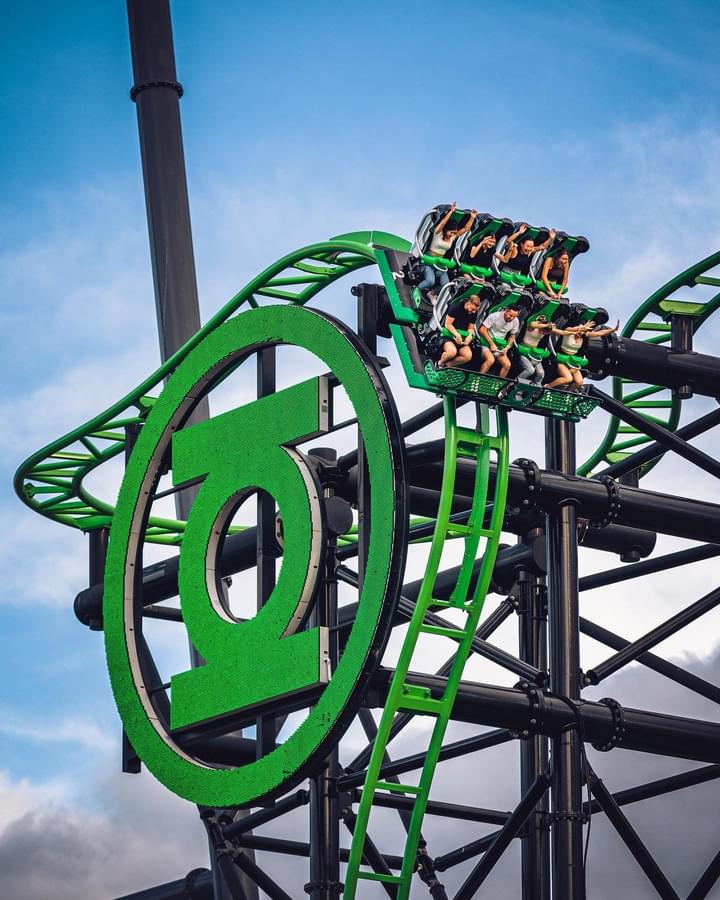 Green Lantern Roller Coaster Warner Bros Movie World