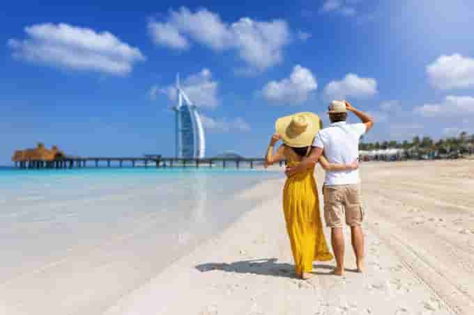 Indulge in the ultimate luxury escape with your loved one in dazzling Dubai.