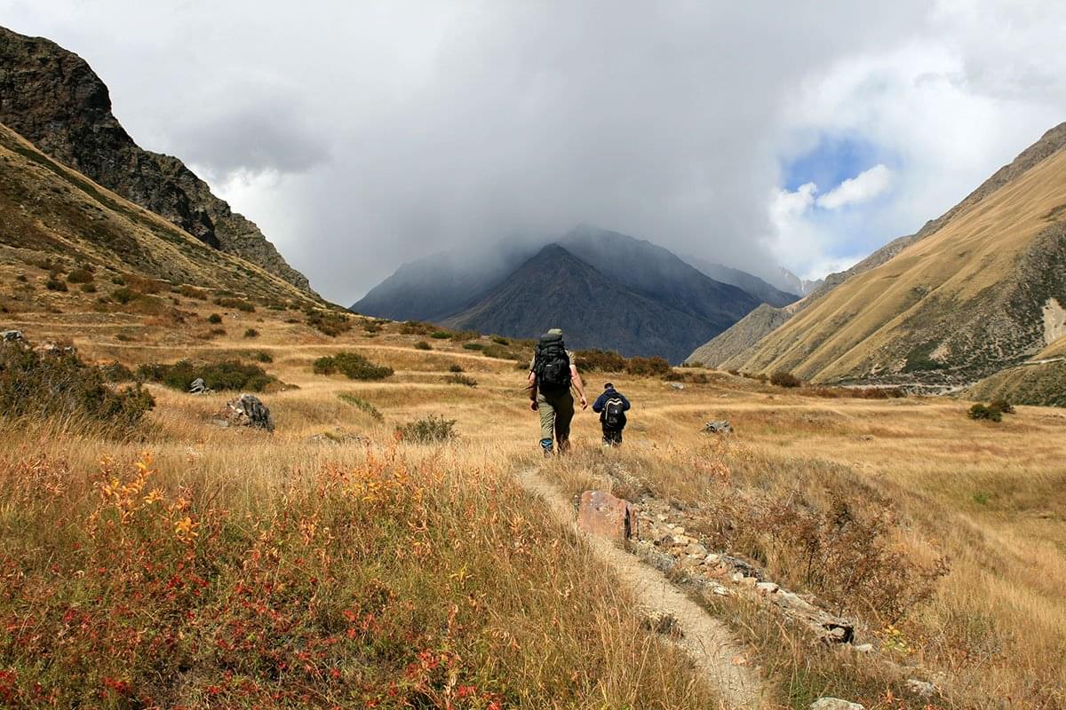 15 Things To Remember Trekking In The Himalayas  Halfway Anywhere