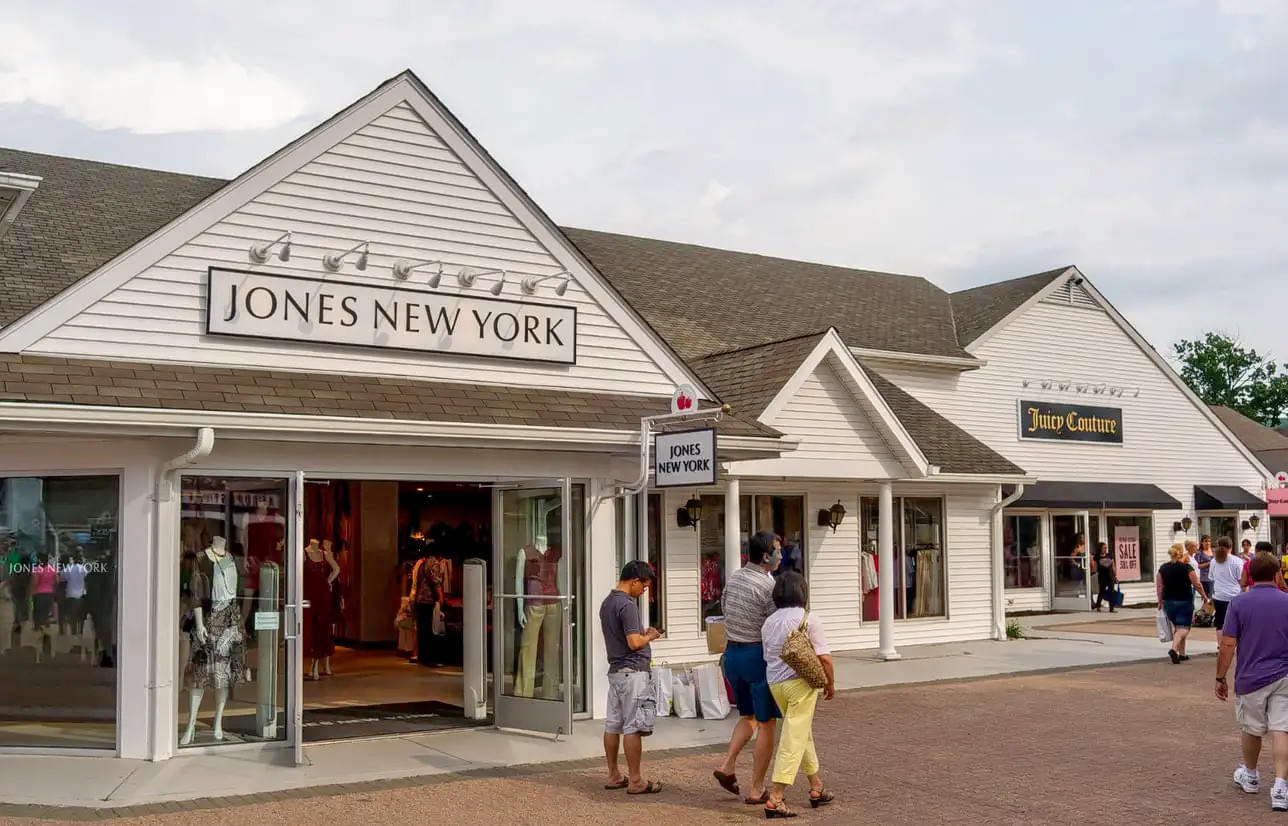 Woodbury Common Premium Outlets Bus Tickets Book