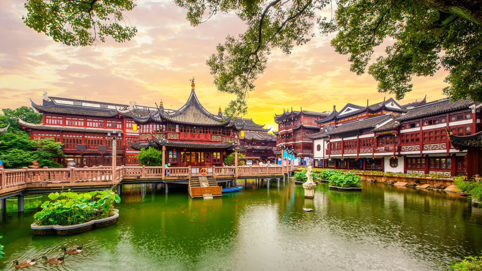 <em>China</em> Tour Packages From Nashik