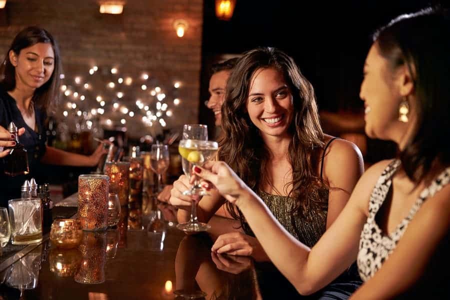 Pub Crawl in Goa With Local Beverages Tasting