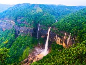 Nohkalikai Falls