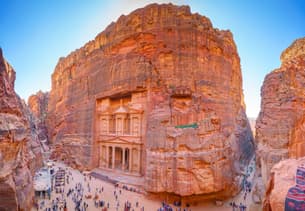 Voh88mtvp9y5xuqgxnl8k9nhau4e al siq,%20petra gallery 1