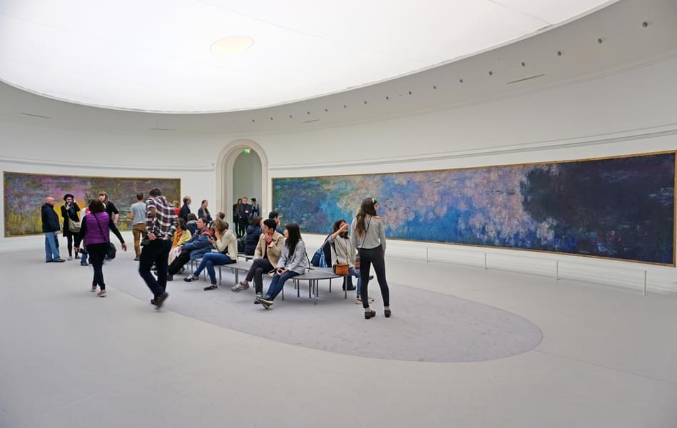 See the world famous artwork, Midnight in Paris at Musee de l'Orangerie