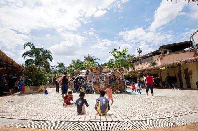 Wet World Shah Alam Water Park.jpg