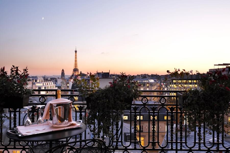 Balzac Eiffel Tower, Best hotels in Paris with View of Eiffel Tower