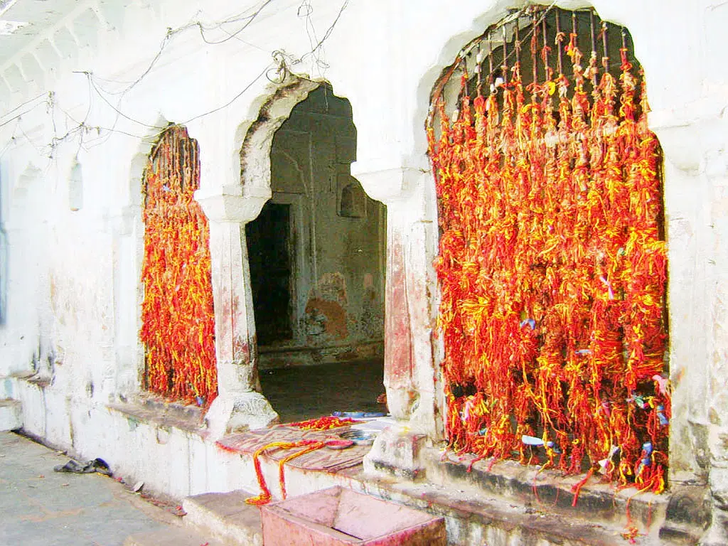 Kamadgiri Temple