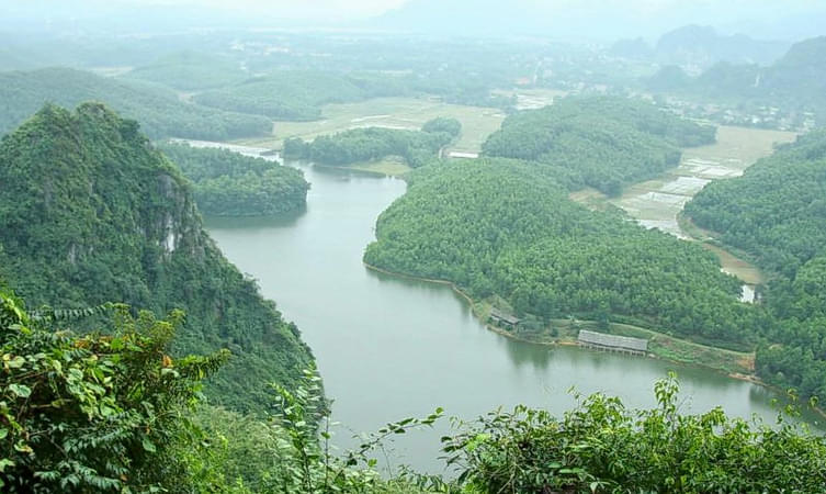 Hoa Bình Dam