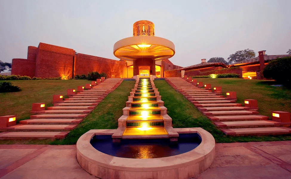 Luxury Resort Deals in and Around Manali