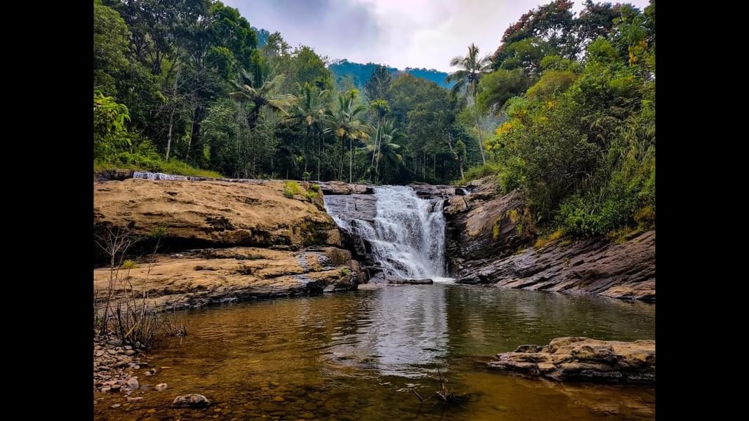 Jeep Safari to Mlamala Waterfalls Image