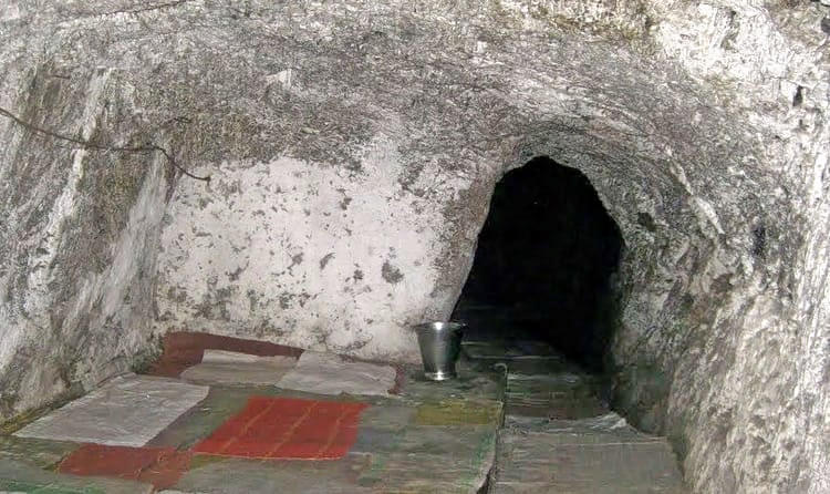 Vashistha Cave Overview