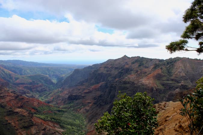 Pu’u Hinahina Lookout