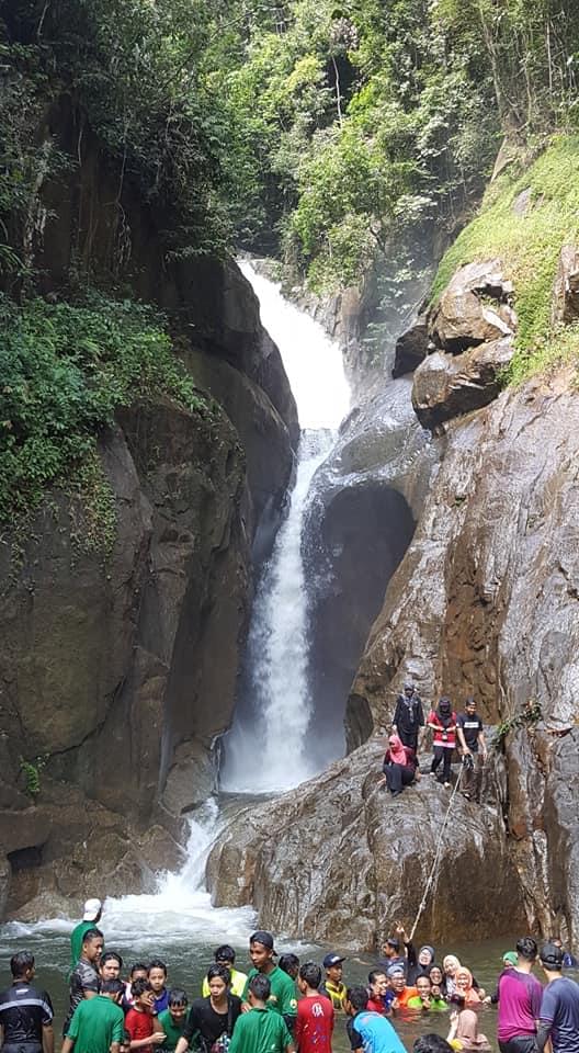 Chiling Waterfall