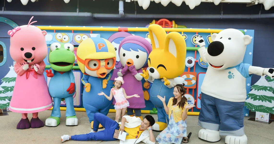 Spend a great time with your family in the Pororo Aqua Park